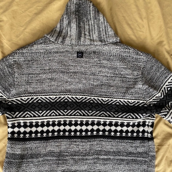 Woven sweater - Picture 2 of 2